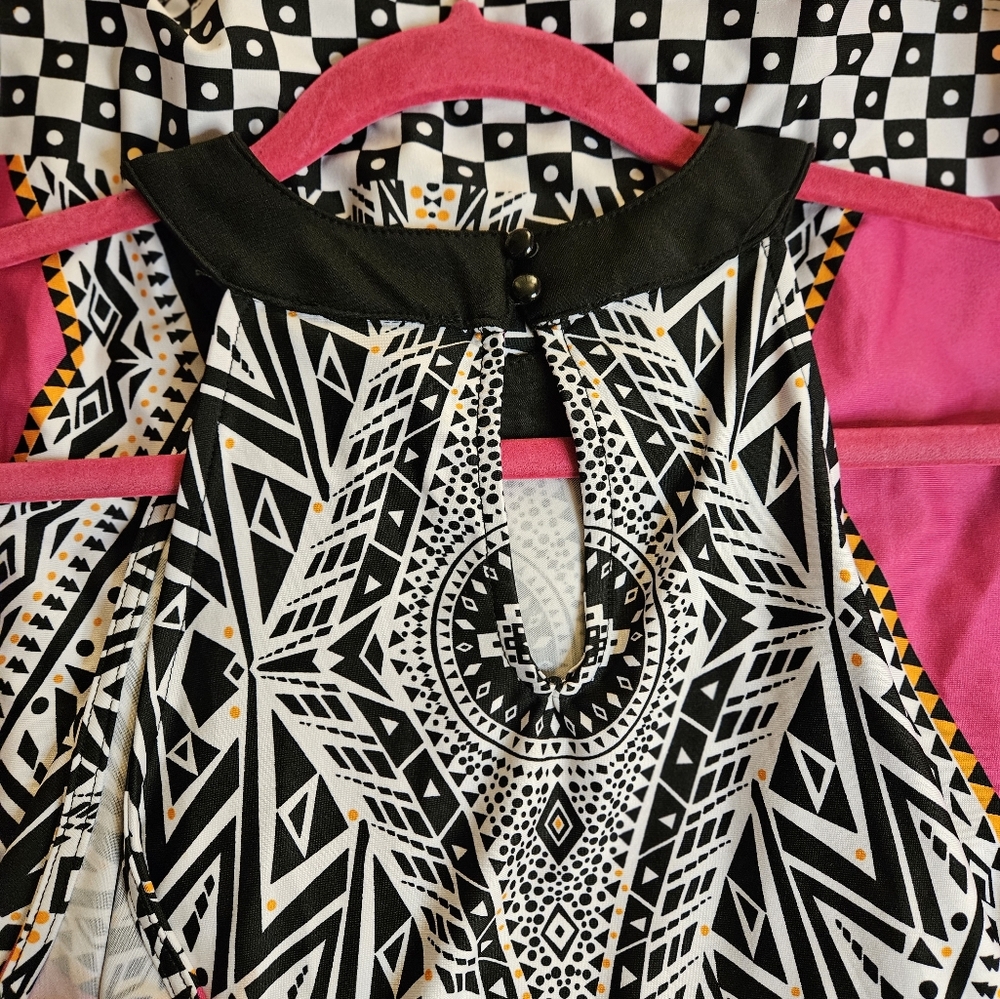 Venus tribal dress - Picture 5 of 7
